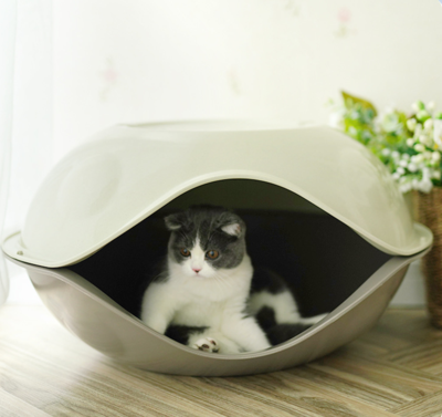 Covered Pet Sleeping Kennel 